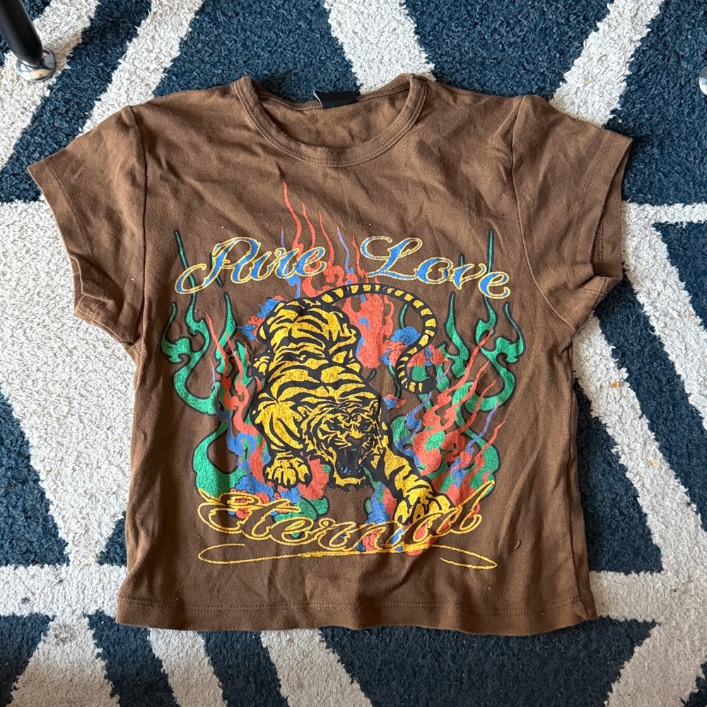 Urban Outfitters Brown Tee with Graphic Design
